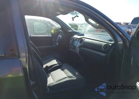 2016 Toyota Tundra Sr5 5.7L V8 z USA, uszkodzony, nr VIN 5TFUW5F14GX526971